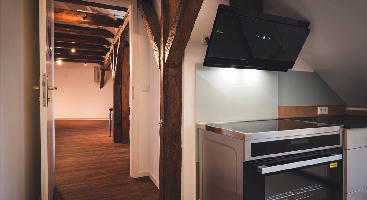 Küche der Rostscheune Bamberg, einem Projekt der STADTBAU GMBH BAMBERG